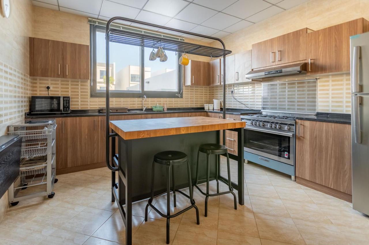 Al Dana Sea View Villa フジャイラ エクステリア 写真