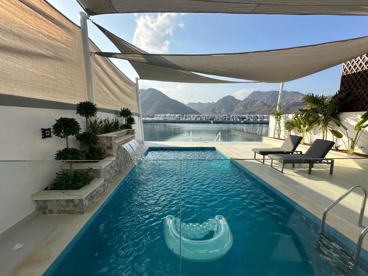 Al Dana Sea View Villa フジャイラ エクステリア 写真