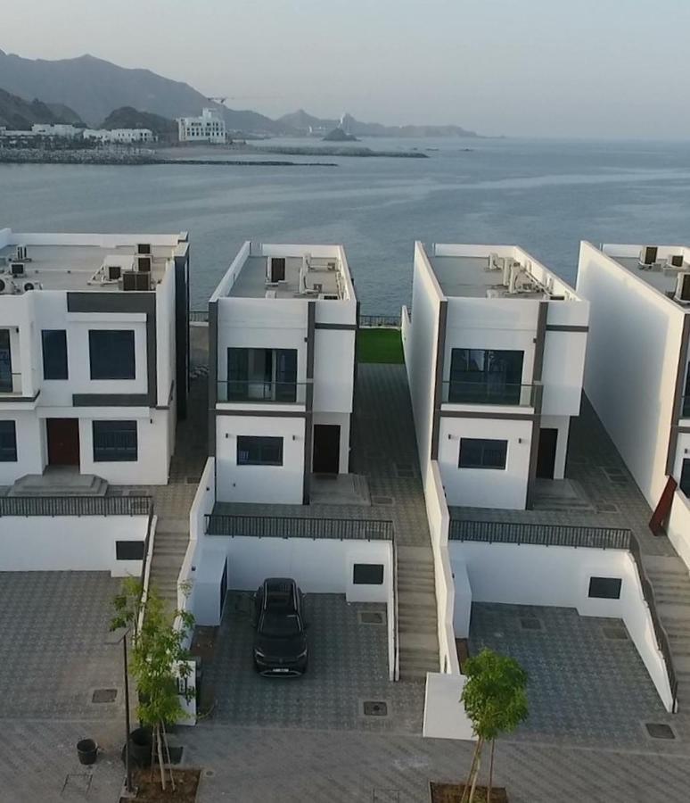 Al Dana Sea View Villa フジャイラ エクステリア 写真