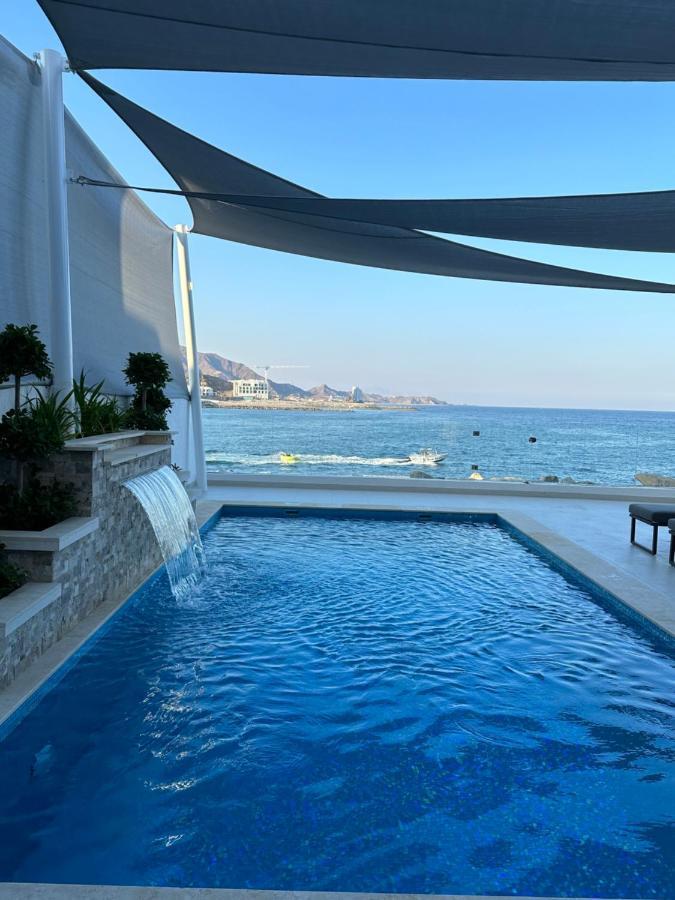 Al Dana Sea View Villa フジャイラ エクステリア 写真