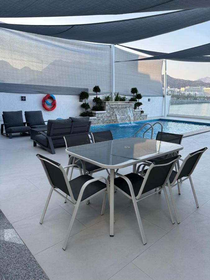 Al Dana Sea View Villa フジャイラ エクステリア 写真