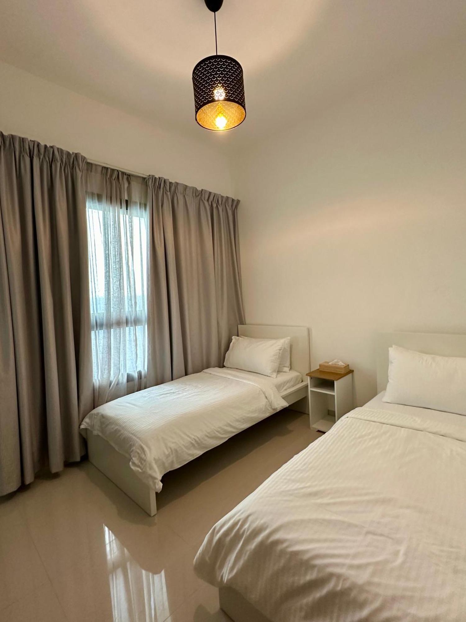 Al Dana Sea View Villa フジャイラ エクステリア 写真